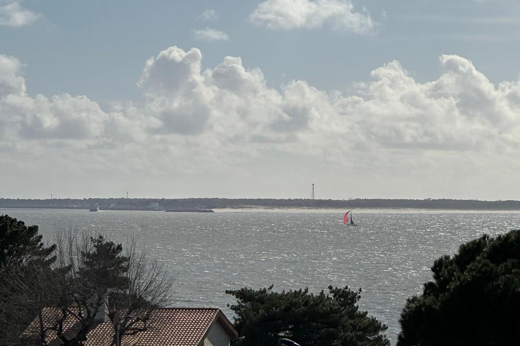 Superbe T3 vue mer à Royan, 5 mn à pied des plages Apartamento Exterior foto