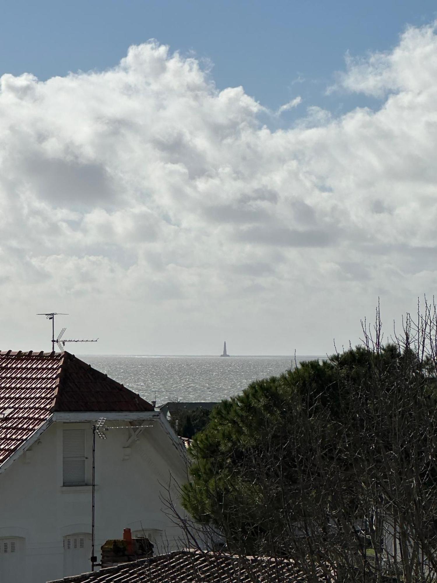 Superbe T3 vue mer à Royan, 5 mn à pied des plages Apartamento Exterior foto